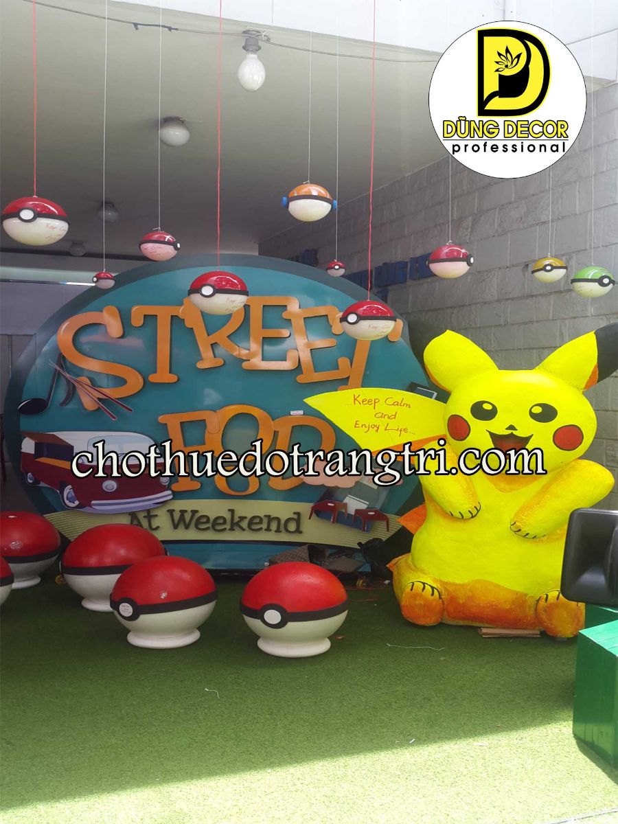 Mô hình mút xốp pikachu trang trí lễ hội "street food "